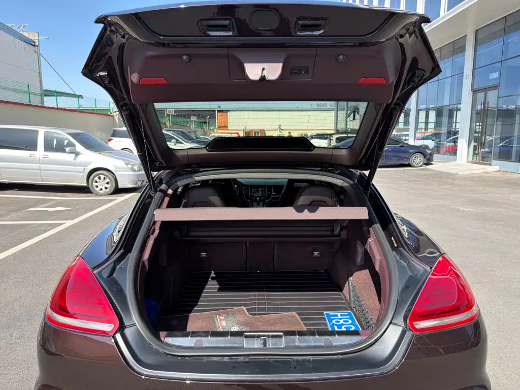 Porsche Panamera 2015 — фото 16