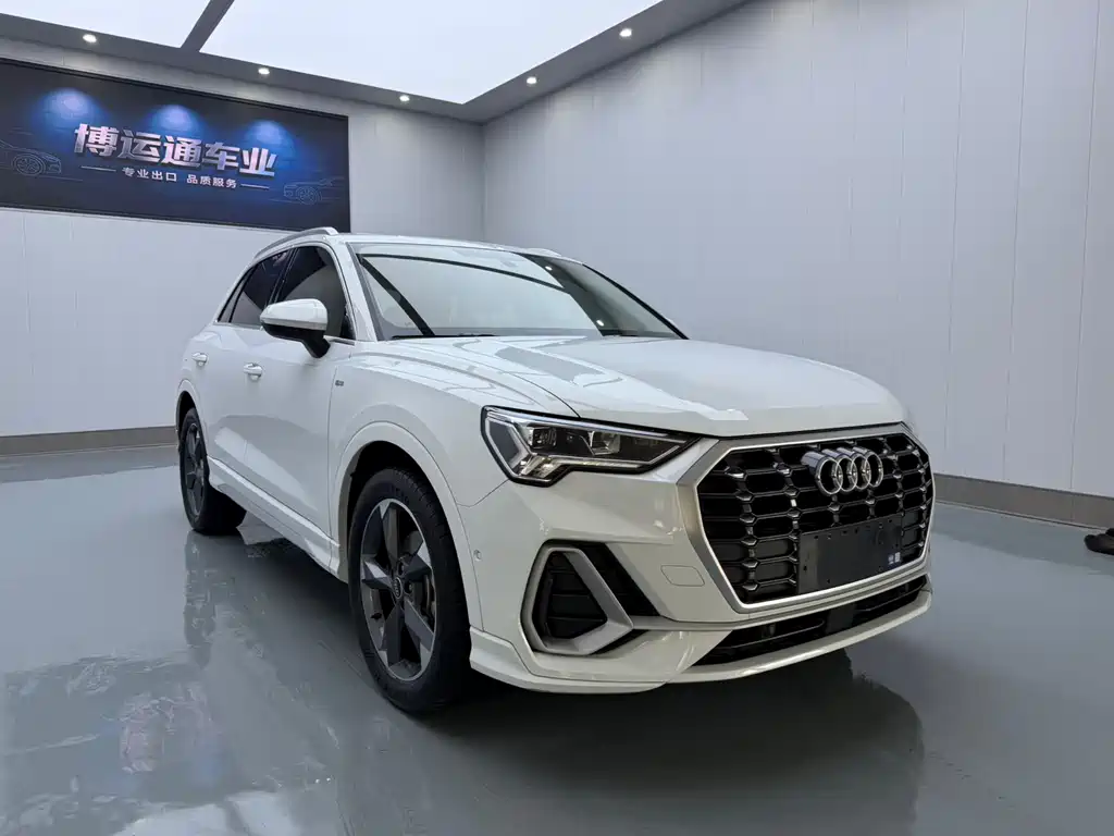 Audi Q3 2022