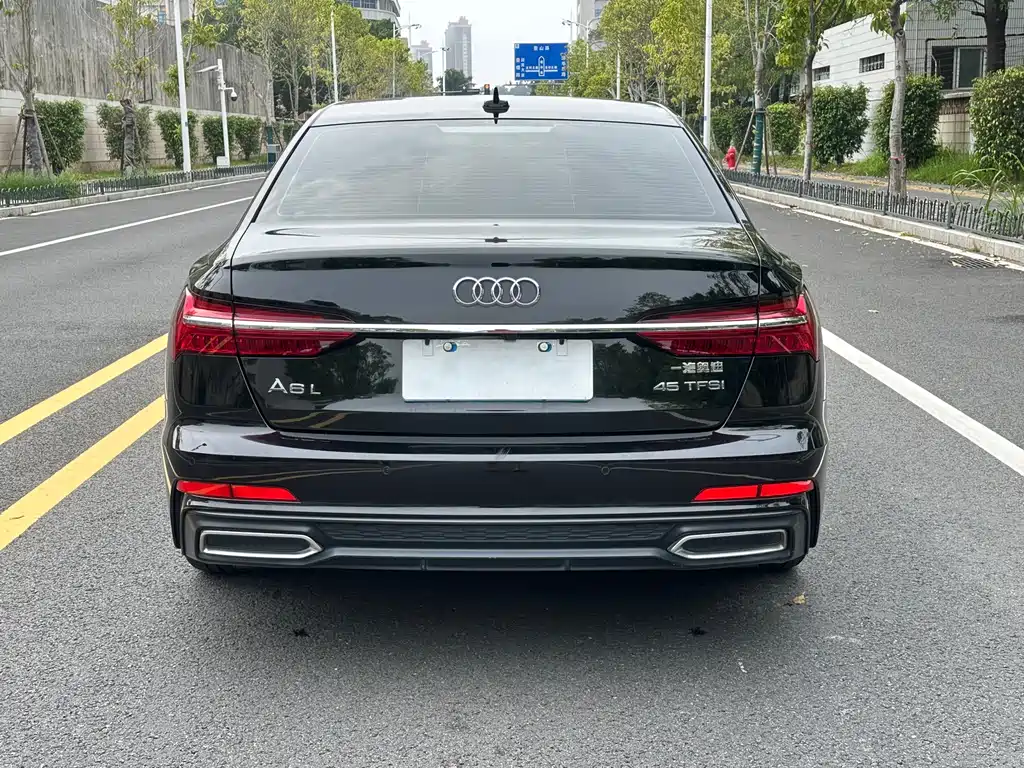 Audi A6L 2022 — фото 4