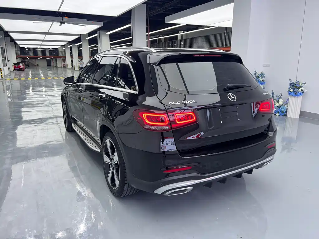 Mercedes-Benz GLC 2022 — фото 18