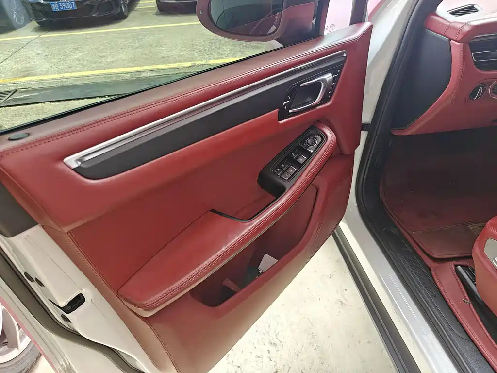 Porsche Macan 2018