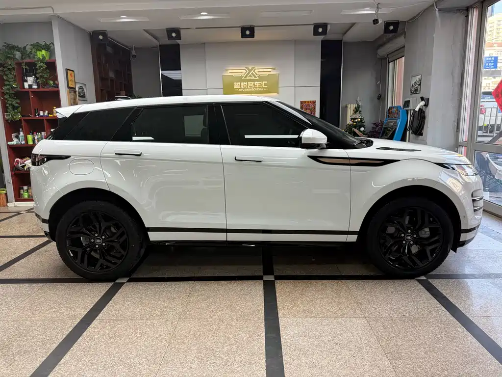 Land Rover Evoque 2021 — фото 4