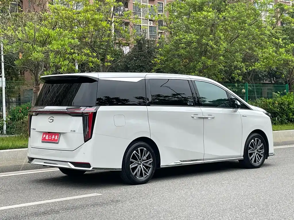 GAC Motor Trumpchi M8 2024 — фото 5