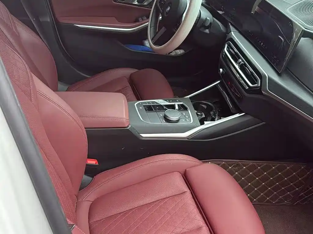 BMW 3 Series 2024