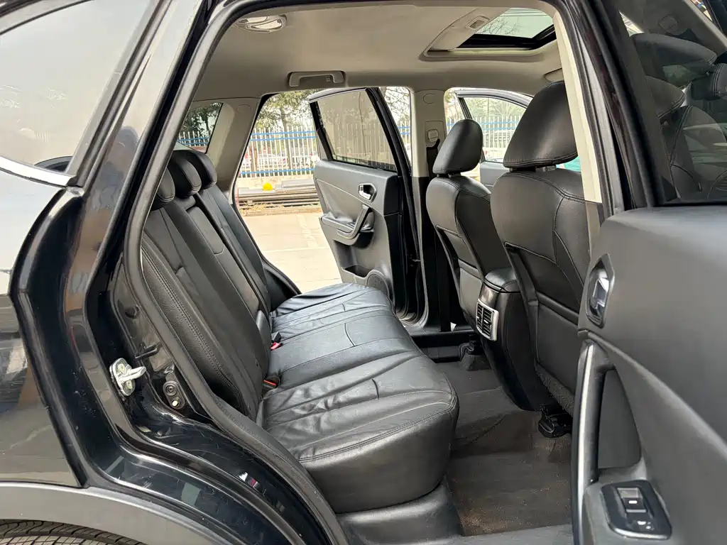 GAC Motor Trumpchi GS5 2014 — фото 13