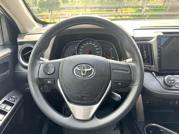 Toyota RAV4 2018