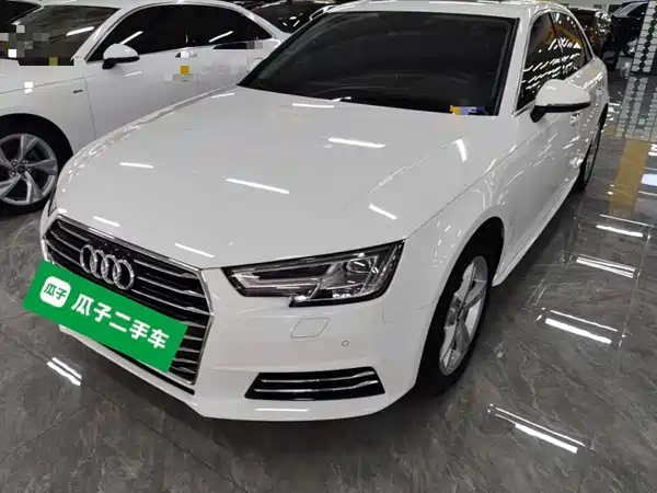 Audi A4L 2017
