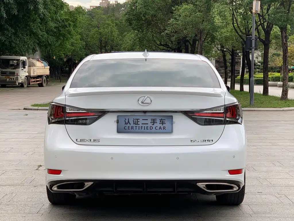 Lexus GS 2019 — фото 15
