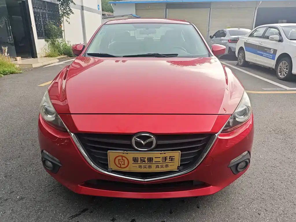 Mazda 3 Axela 2016