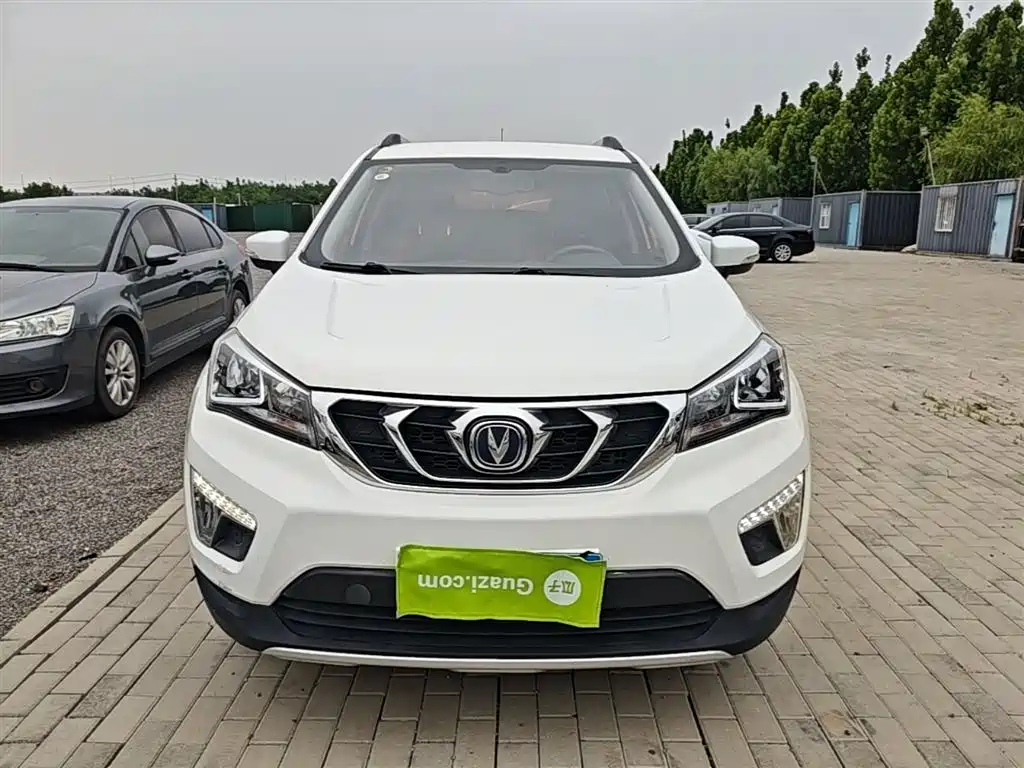 Changan CS15 2018 — фото 3