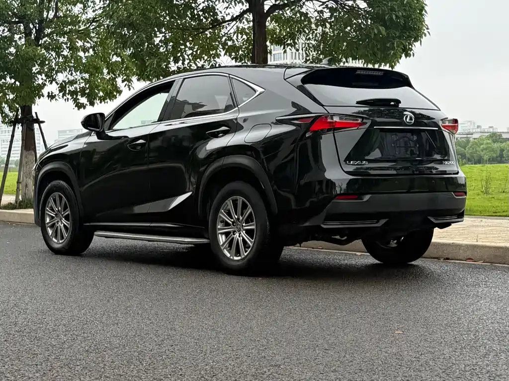 Lexus NX 2017