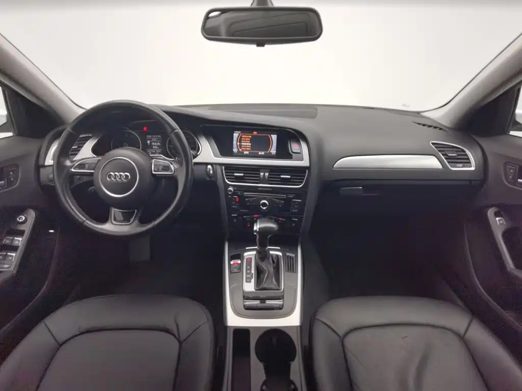 Audi A4L 2014