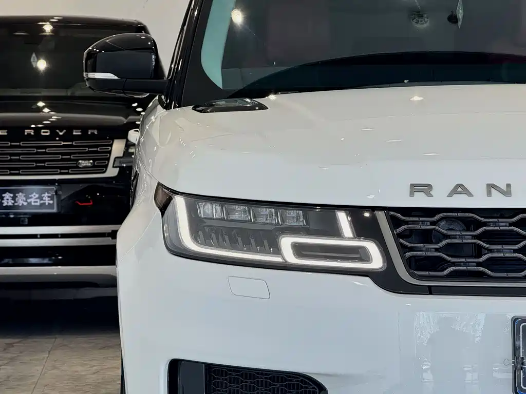 Land Rover Sport 2020 — фото 3