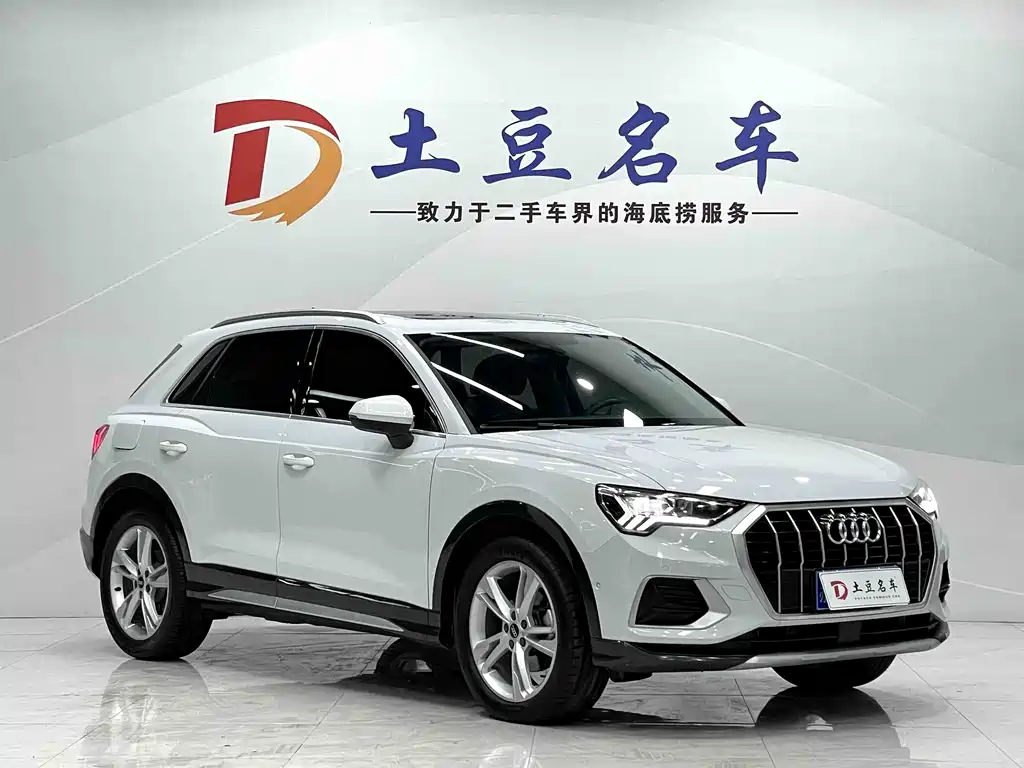 Audi Q3 2022 — фото 3