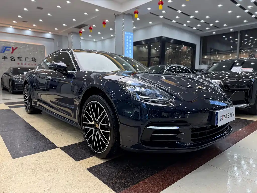 Porsche Panamera 2018 — фото 3