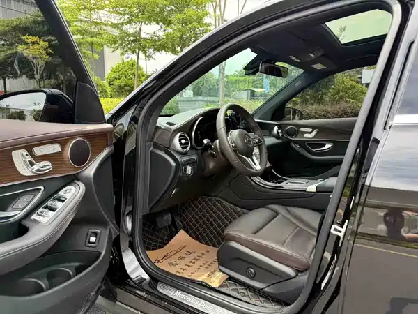 Mercedes-Benz GLC 2022
