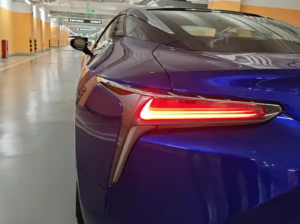 Lexus LC 2018