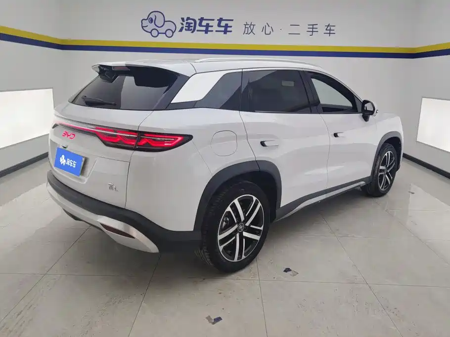 BYD Song L DM-i 2024 — фото 3