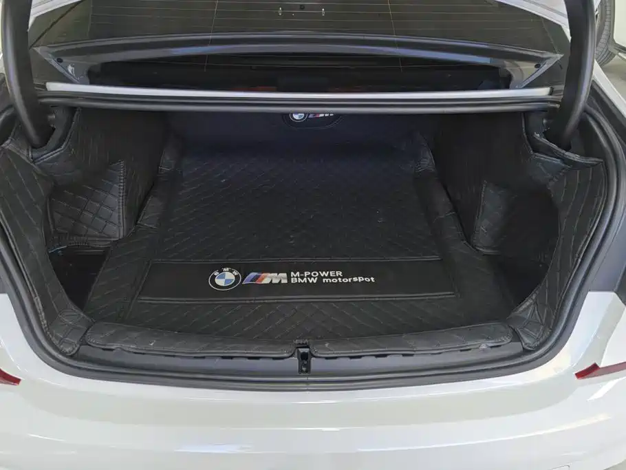 BMW 3 Series 2022