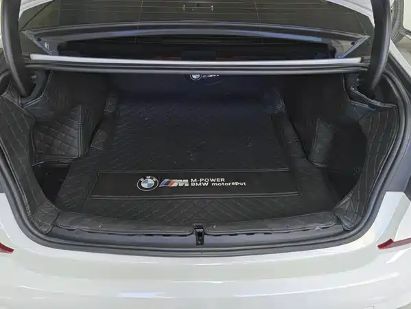 BMW 3 Series 2022