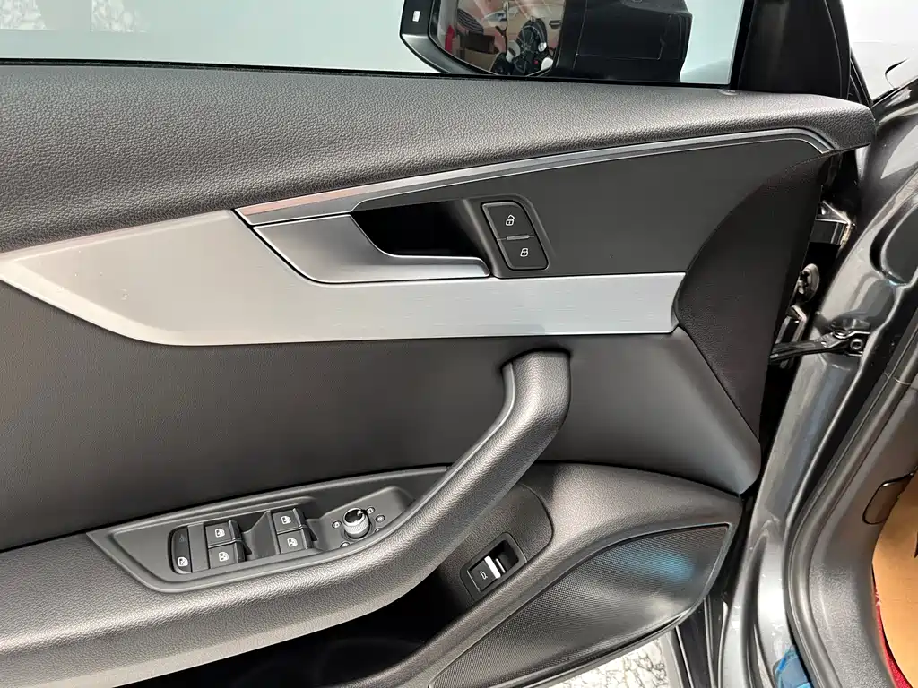 Audi A4L 2022