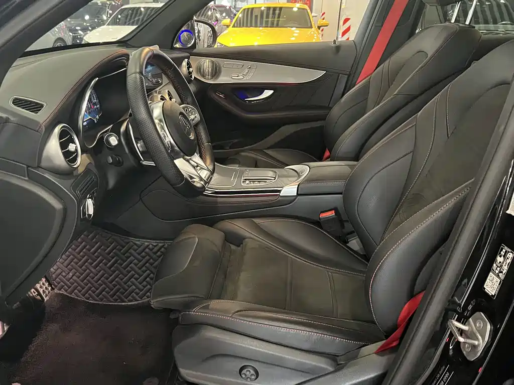 Mercedes-Benz GLC AMG 2021