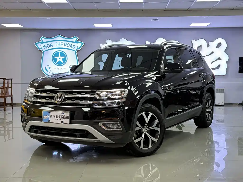 Volkswagen Teramont 2017 — фото 1