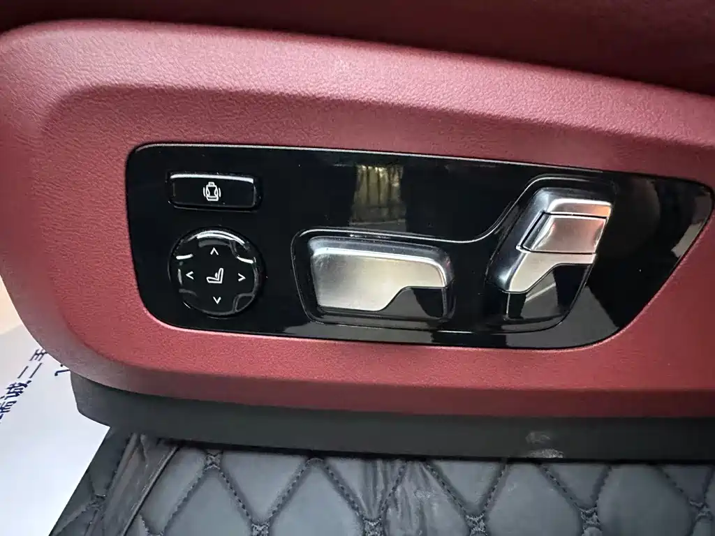 BMW X5 2025 — фото 14