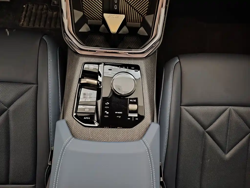 BMW X3 2025 — фото 12