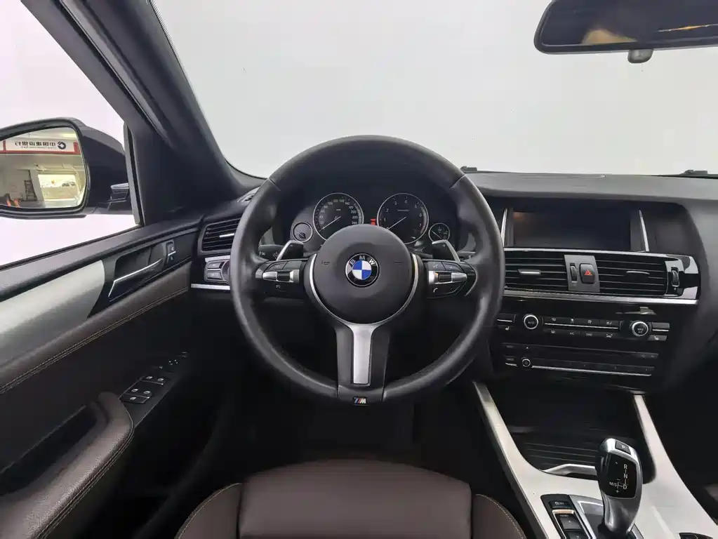 BMW X4 2017 — фото 13