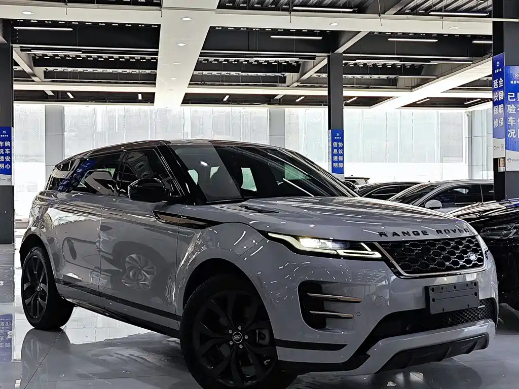 Land Rover Evoque 2023 — фото 2
