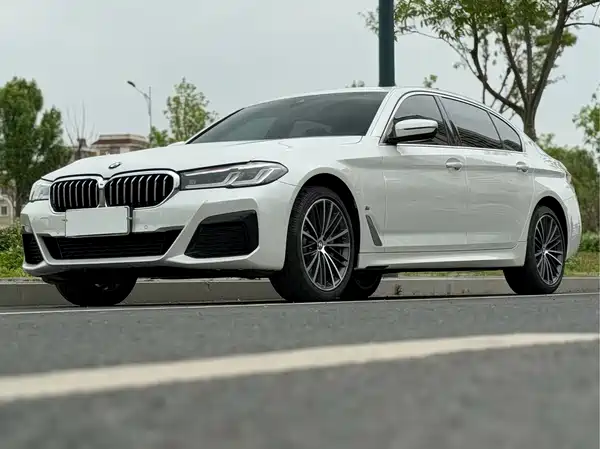 BMW 5 Series 2023