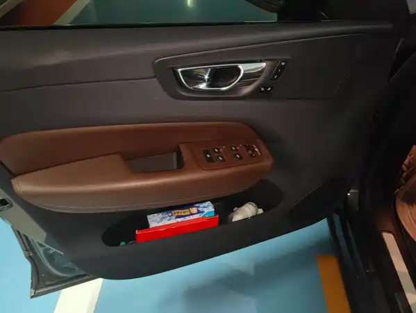 Volvo XC60 2019