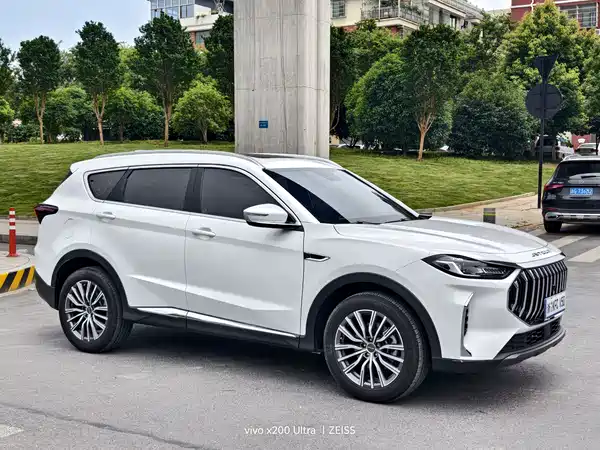 Jetour X70 PLUS 2025