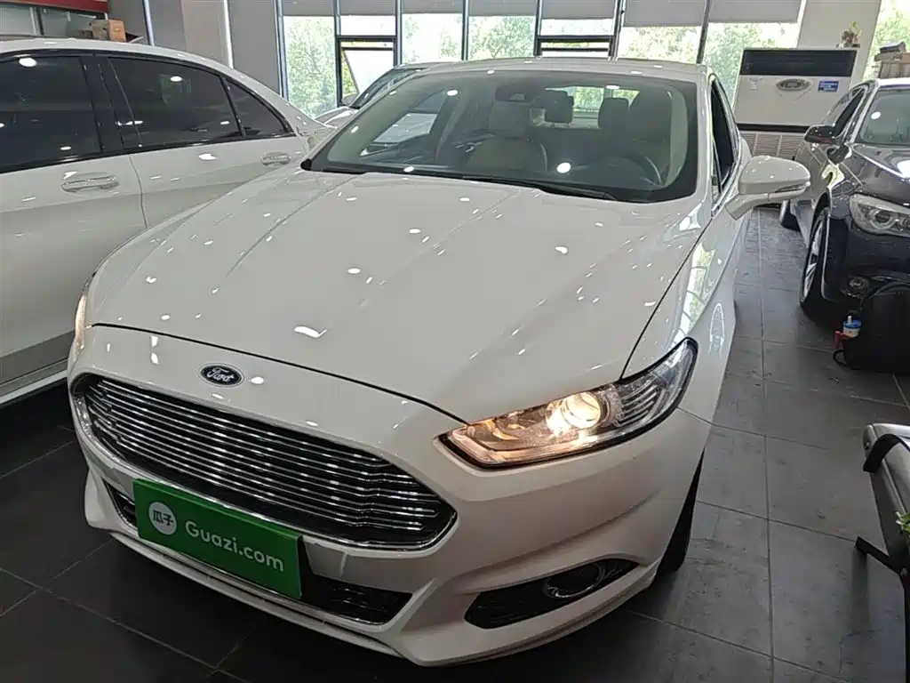 Ford Mondeo 2015 — фото 2