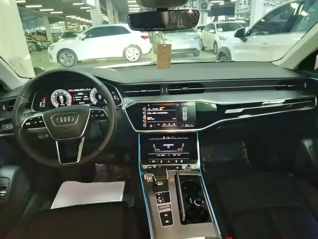 Audi A6L 2021 — фото 10