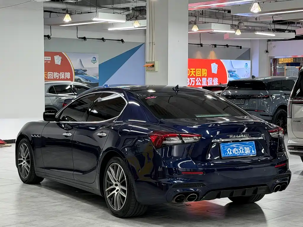 Maserati Ghibli 2015 — фото 4