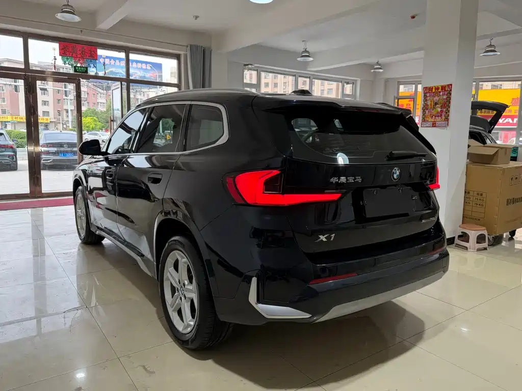 BMW X1 2023