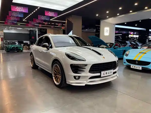 Porsche Macan 2017