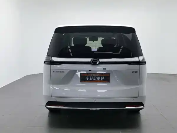 GAC Trumpchi E8 PHEV 2025