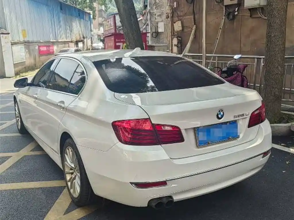 BMW 5 Series 2016