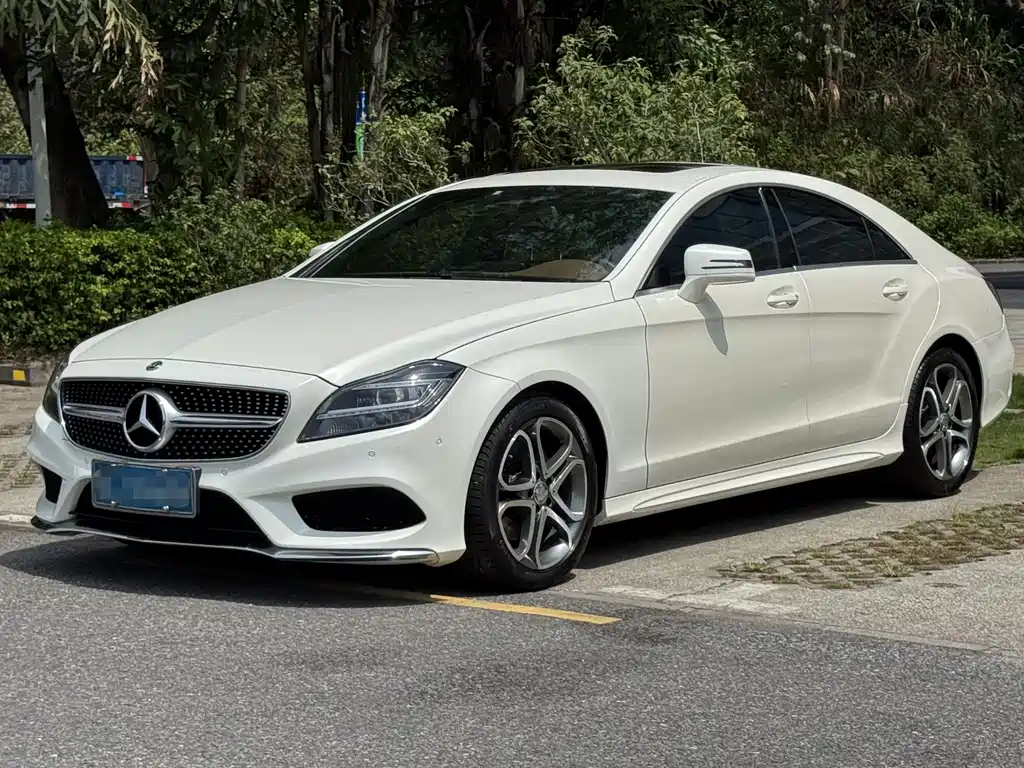 Mercedes-Benz CLS 2016 — фото 1