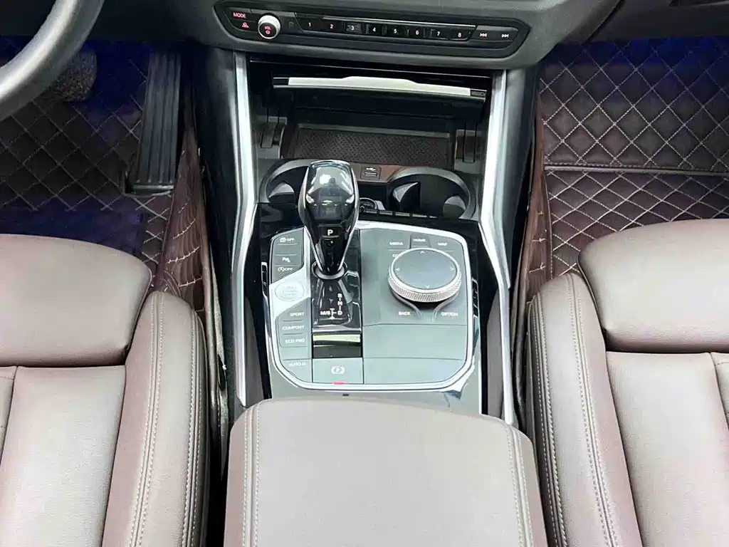 BMW 3 Series 2020 — фото 14