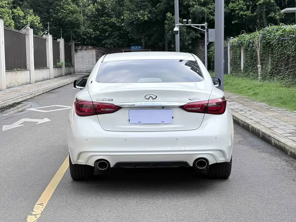Infiniti Q50L 2023 — фото 15