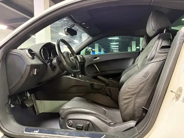 Audi TT 2014