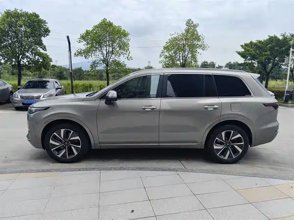 Li Auto ONE 2021