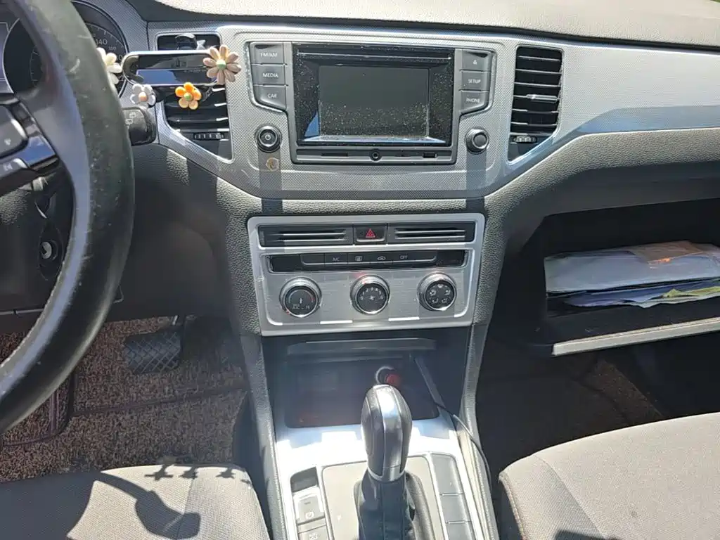 Volkswagen Golf Jialu 2016 — фото 13