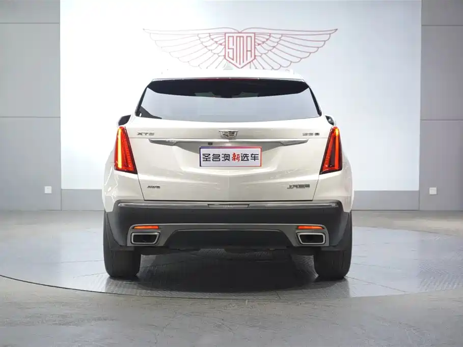 Cadillac XT5 2021 — фото 5