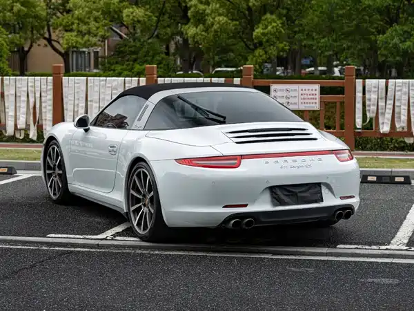 Porsche 911 2014