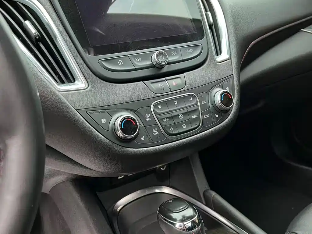 Chevrolet Malibu XL 2019 — фото 16